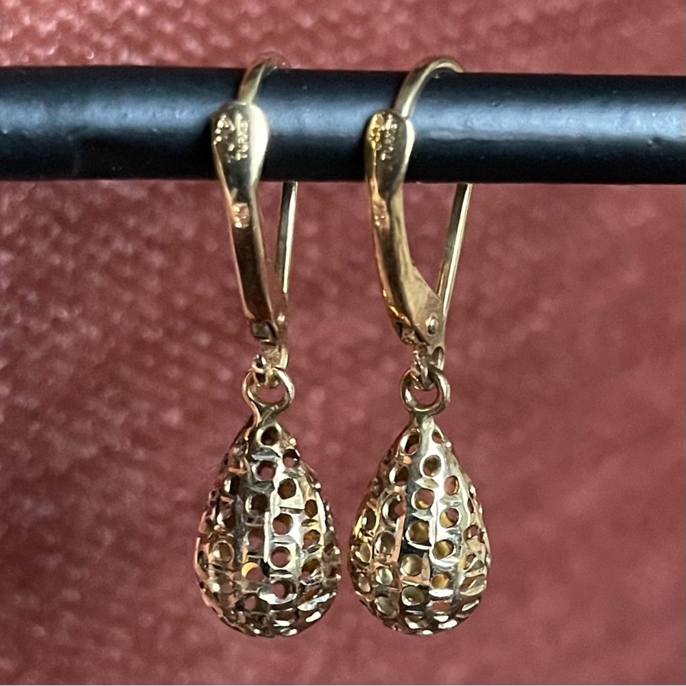 Michael Anthony 10k gold earrings elegant new - Picture 5 of 9